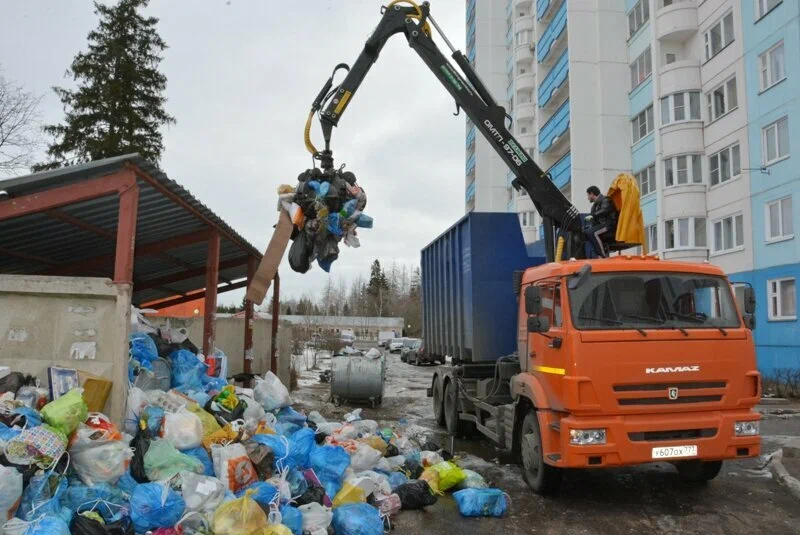 Вывоз бытового мусора в Дагестанских Огнях с погрузкой в октябре