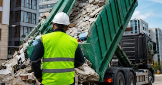 Вывоз строительного мусора в Дагестанских Огнях: услуги лицензированной компании — ПроМусор